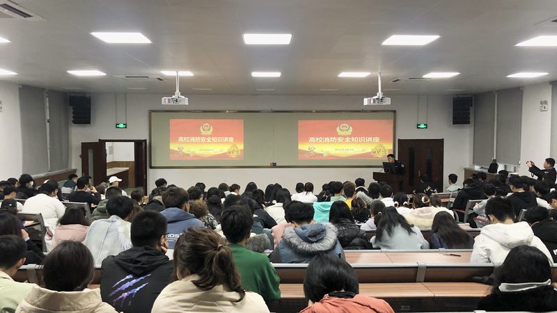 在线直播延迟，揭秘背后的技术挑战与解决方案